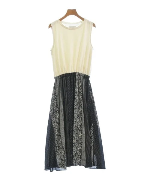 Simplicite Dresses