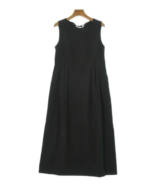 green label relaxing Dresses
