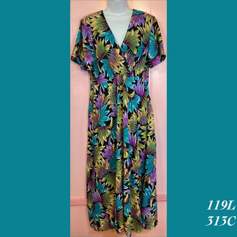 119L - 313C , Sleeved cross front dress with pockets long