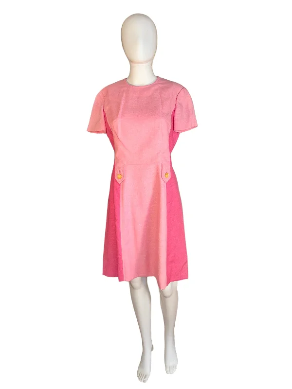 Vintage 1970s Dress Two Tone Pink w Lucite Buttons