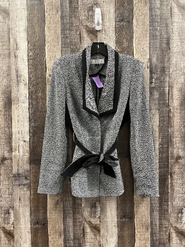 Black Blazer Tahari By Arthur Levine, Size S Women's Fashion Blazer