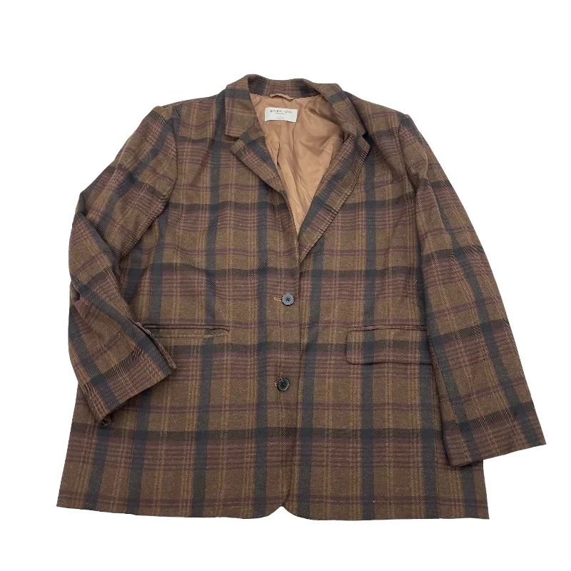 BROWN BABATON BLAZER, Size 3X Women's Boutique Suit