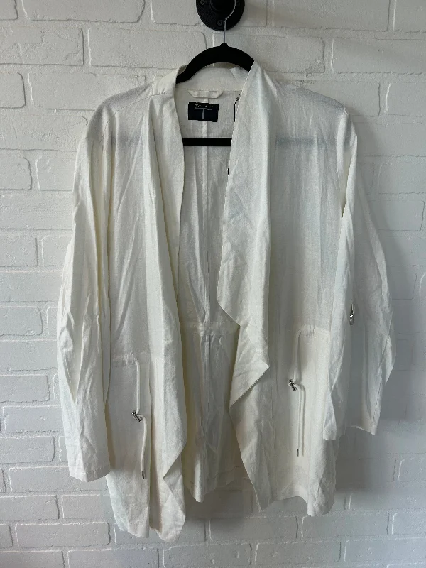 White Blazer Tahari By Arthur Levine, Size Xl Fashion Women's Blazer