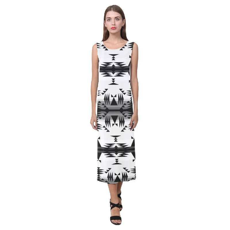 Between the Mountains White and Black Phaedra Sleeveless Open Fork Long Dress Tunics Cozy soft Between the Mountains White and Black Phaedra Sleeveless Open Fork Long Dress Tunics Cozy soft