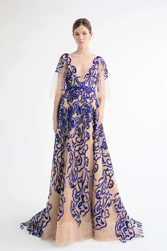 Cape sleeves lace dress Tunics Luxurious high-end