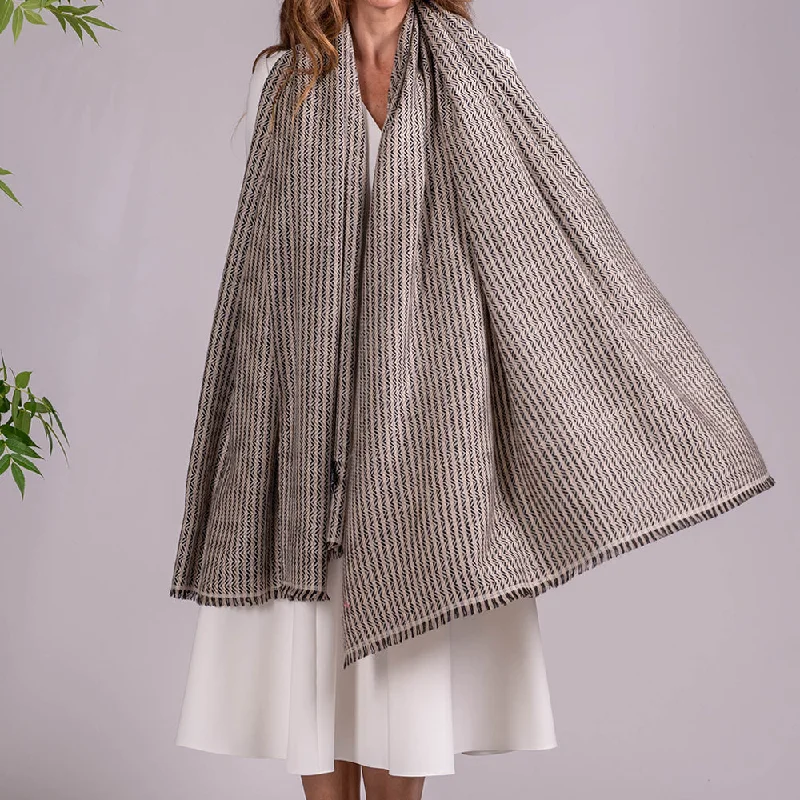 Chevron Striped Pashmina Cashmere Shawl Fashionable Wool Shawl Cape