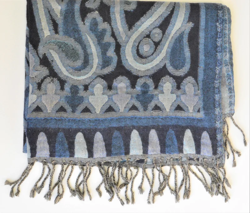 Handwoven Paisley Jamavar Designer Woolen Shawl Soft Cashmere Shawl Cape