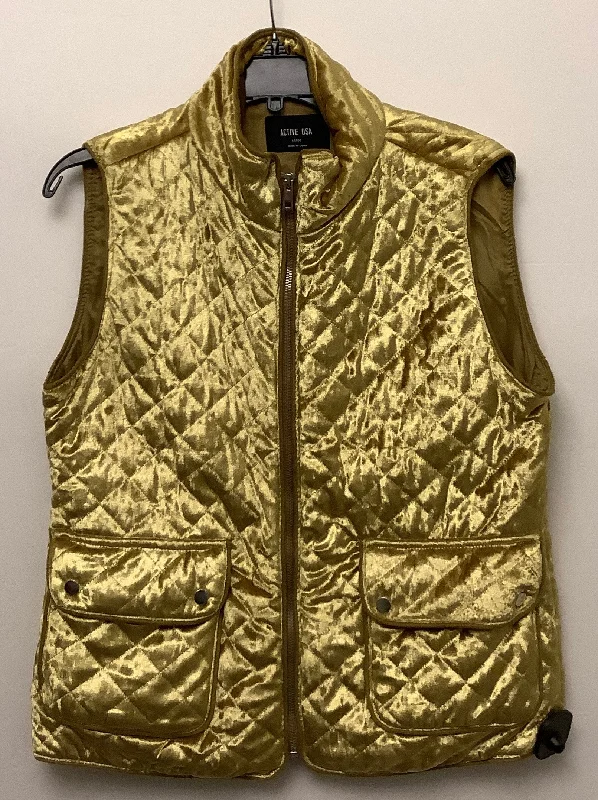 Vest Puffer & Quilted By Active Usa In Gold, Size: L Trendy Waterfall Vest